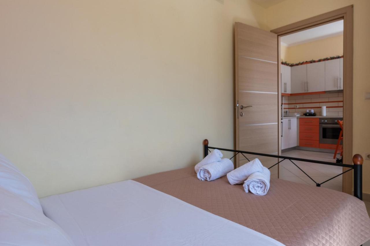 Kalamata Alex Apartments II Buitenkant foto